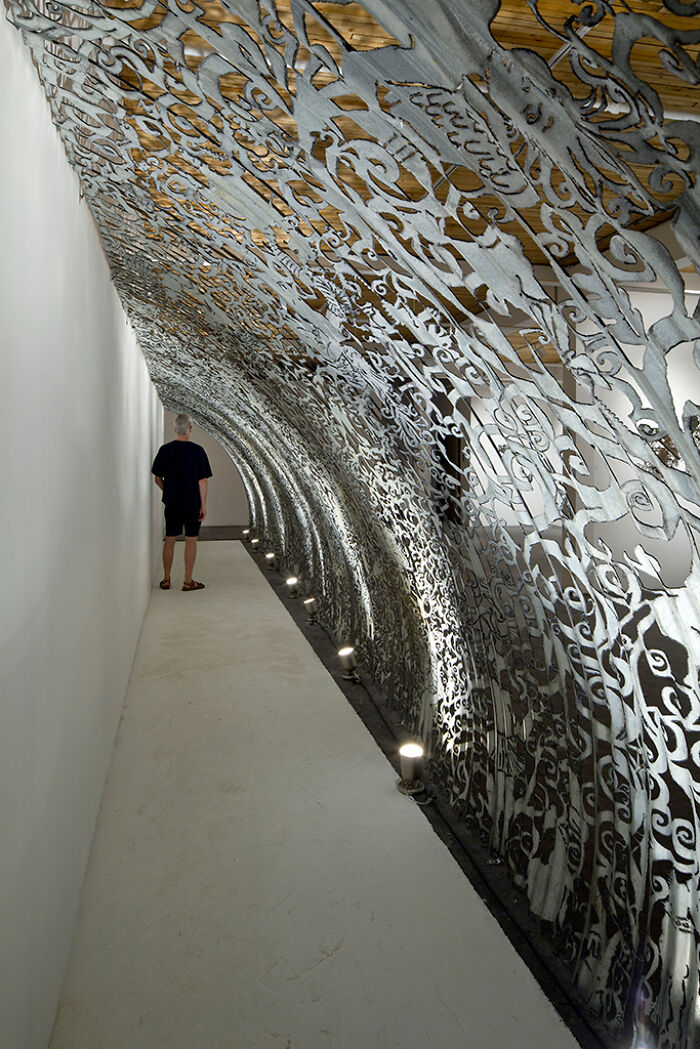 Meet The Delicate Iron Sculptures Of Cal Lane