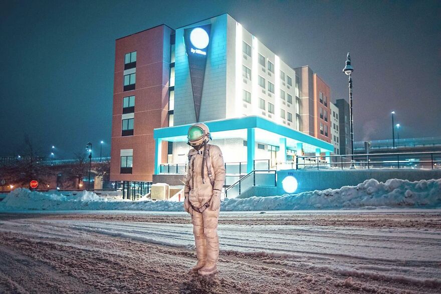 Photographer Uses Astronauts To Weave Fantastical Visual Stories