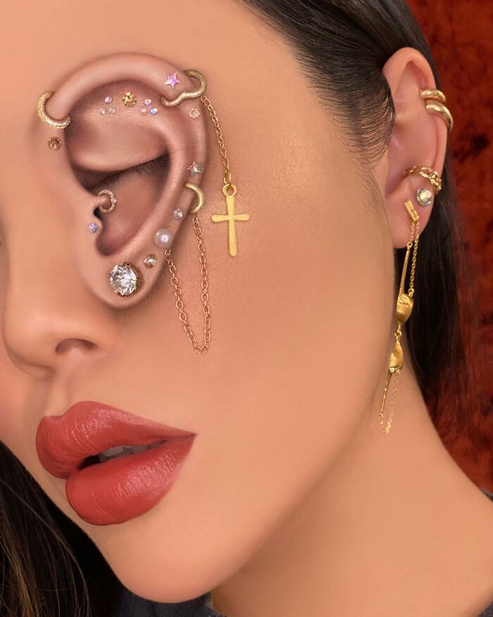 This Makeup Artist Creates The Most Fascinating Optical Illusion Looks, And You Might Need To Look At Them Twice To Figure It Out (31 New Pics)