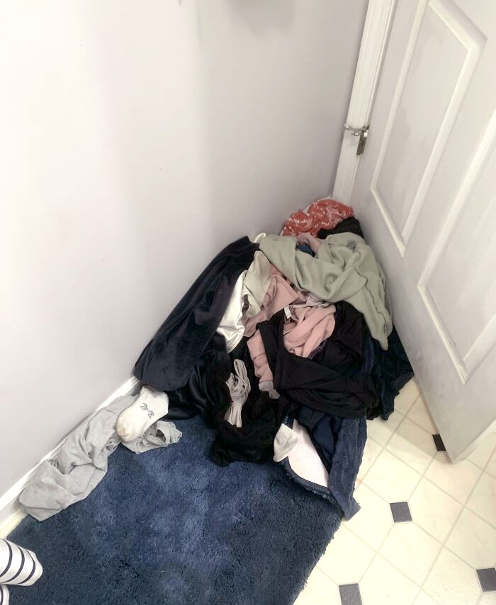 My Sister Refuses To Take Her Dirty Clothes Out Of Our Already-Small Shared Bathroom