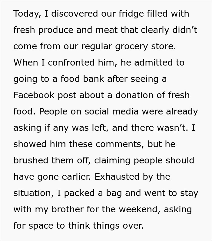 Woman Gets Into A Fight With Her Husband Over Him Taking Food From The Needy, He Refuses To Stop Woman Gets Into A Fight With Her Husband Over Him Taking Food From The Needy, He Refuses To Stop