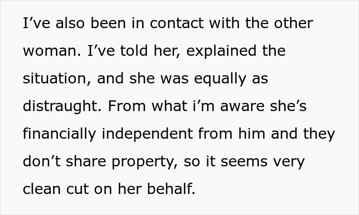 Woman Accidentally Discovers Her Husband Has Been Living A Double Life For The Past 17 Years Woman Accidentally Discovers Her Husband Has Been Living A Double Life For The Past 17 Years