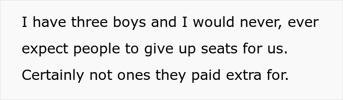 Entitled Mom Chose Violence When Asked Politely To Have Her Kid Give Up Another Person’s Seat Entitled Mom Chose Violence When Asked Politely To Have Her Kid Give Up Another Person’s Seat