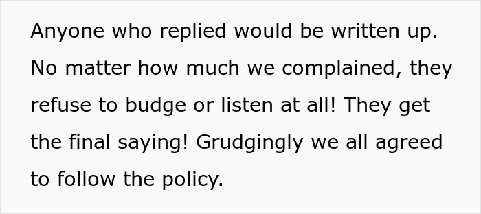 Management Tell Employees They Can't Use Their Phones After Work, Regret It Almost Immediately Management Tell Employees They Can't Use Their Phones After Work, Regret It Almost Immediately