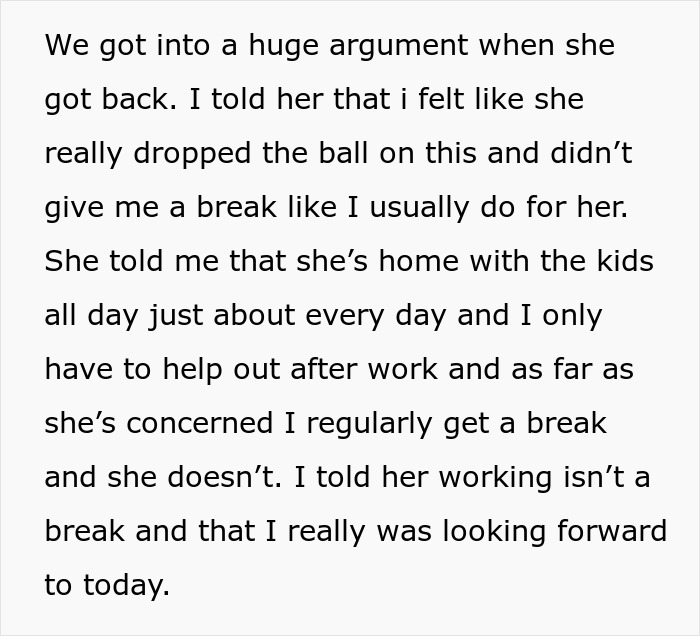 Man Feels Betrayed As Spouse Attends Funeral Instead Of Letting Him Take A Break From Parenting On Father's Day, Gets Called A Jerk Man Feels Betrayed As Spouse Attends Funeral Instead Of Letting Him Take A Break From Parenting On Father's Day, Gets Called A Jerk