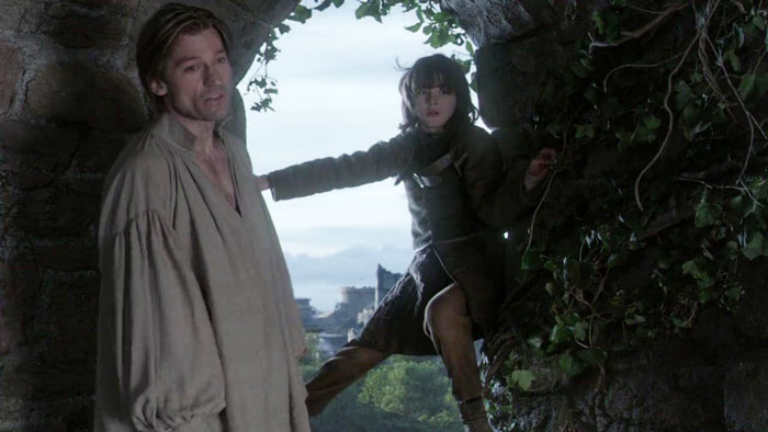 Jaime Lanister and Bran Stark talking from Game Of Thrones Winter Is Coming