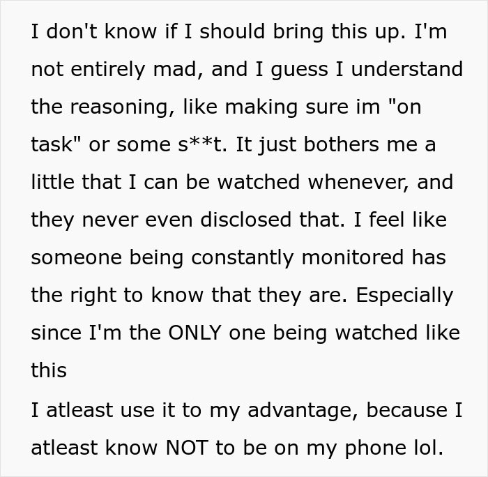 Boss Hides A Camera In New Hire’s Office, Doesn’t Realize She Found It On Day 1 After His Oddly Specific Remarks Roused Her Suspicions Boss Hides A Camera In New Hire’s Office, Doesn’t Realize She Found It On Day 1 After His Oddly Specific Remarks Roused Her Suspicions