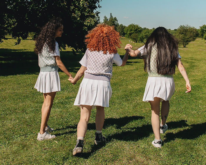 “He’s Wearing A Shirt That Shows Nudity”: Mom Maliciously Complies With Her Son’s School Dress Code After He’s Sent Home “He’s Wearing A Shirt That Shows Nudity”: Mom Maliciously Complies With Her Son’s School Dress Code After He’s Sent Home