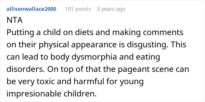 Dad Calls Out Wife And Puts An End To Her Unhealthy Obsession With Their 14-Year-Old Daughter's "Pageant-Ready" Looks, Wonders If He's A Jerk Dad Calls Out Wife And Puts An End To Her Unhealthy Obsession With Their 14-Year-Old Daughter's "Pageant-Ready" Looks, Wonders If He's A Jerk