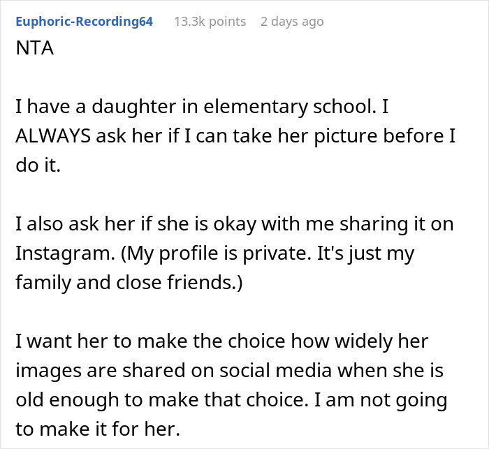 “[Am I The Jerk] For Accessing My Dad’s Phone And Deleting A Picture Of Me?” 