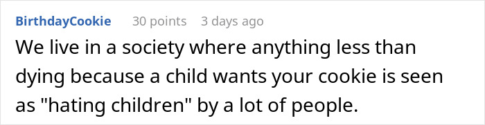 Entitled Mom Chose Violence When Asked Politely To Have Her Kid Give Up Another Person’s Seat Entitled Mom Chose Violence When Asked Politely To Have Her Kid Give Up Another Person’s Seat