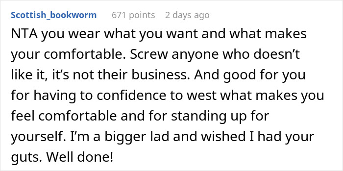 Woman Gets Fat-Shamed At A Gym And Is Ordered To ‘Put On A Shirt’ By Entitled Girl Saying That Her Outfit Is ‘Unsanitary’ Woman Gets Fat-Shamed At A Gym And Is Ordered To ‘Put On A Shirt’ By Entitled Girl Saying That Her Outfit Is ‘Unsanitary’