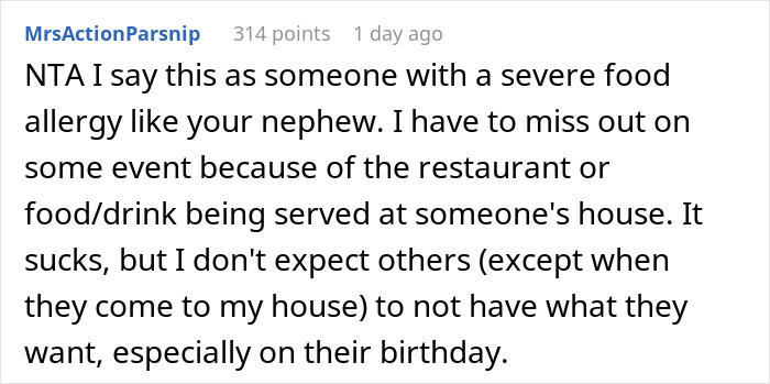 Birthday Girl Requests Cake That Her Cousin Is Allergic To, Causes Drama In The Family