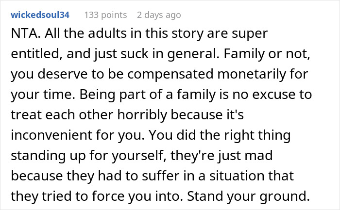 Teen Refuses To Babysit 16 Kids, Gets Woken Up With Ice-Cold Water On Her Face The Next Morning Teen Refuses To Babysit 16 Kids, Gets Woken Up With Ice-Cold Water On Her Face The Next Morning