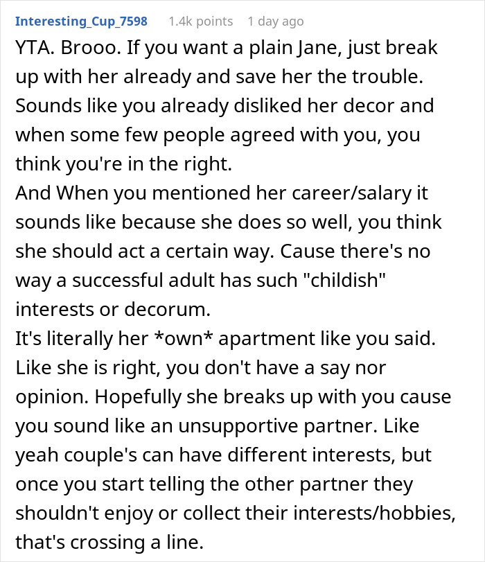 Guy Is Too Embarrassed To Let Anyone See Girlfriend's 'Childish' Apartment, Drama Ensues Guy Is Too Embarrassed To Let Anyone See Girlfriend's 'Childish' Apartment, Drama Ensues