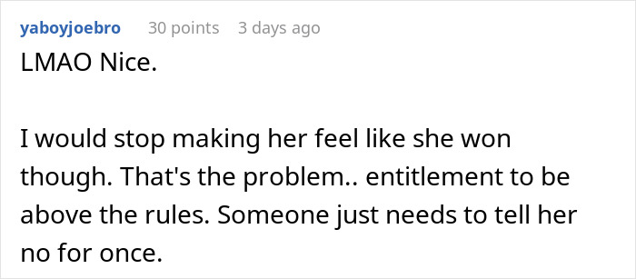 Angry Karen Demands A Manager At A Coffee Shop, Walks Out Satisfied, Not Realizing She's Been Played Angry Karen Demands A Manager At A Coffee Shop, Walks Out Satisfied, Not Realizing She's Been Played