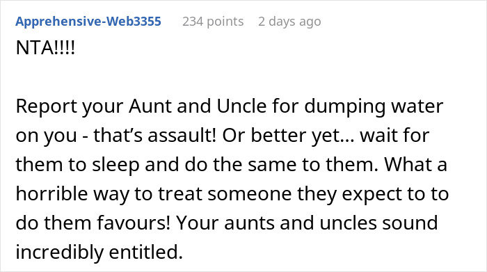 Teen Refuses To Babysit 16 Kids, Gets Woken Up With Ice-Cold Water On Her Face The Next Morning Teen Refuses To Babysit 16 Kids, Gets Woken Up With Ice-Cold Water On Her Face The Next Morning