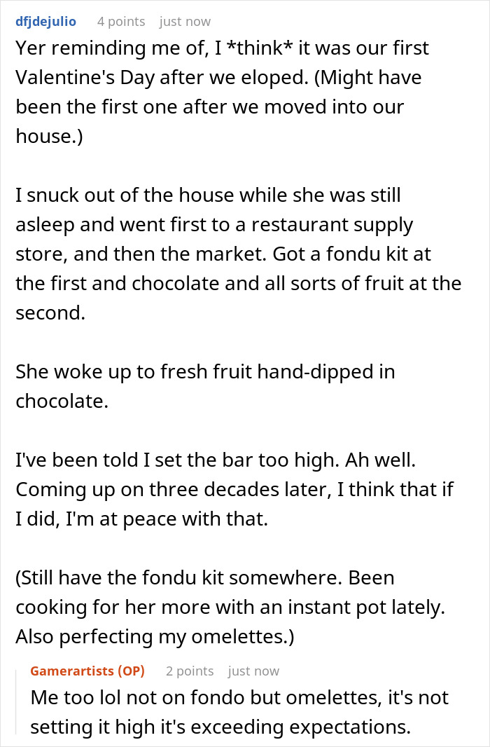 Man Helps A Random Customer Who Happens To Be “The Least Romantic Man On The Planet” Pleasantly Surprise His Wife With A Thoughtful Gift Man Helps A Random Customer Who Happens To Be “The Least Romantic Man On The Planet” Pleasantly Surprise His Wife With A Thoughtful Gift