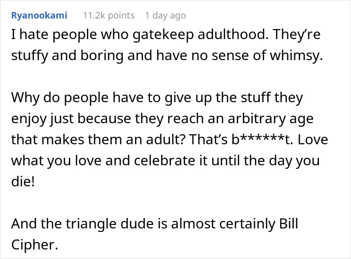 Guy Is Too Embarrassed To Let Anyone See Girlfriend's 'Childish' Apartment, Drama Ensues Guy Is Too Embarrassed To Let Anyone See Girlfriend's 'Childish' Apartment, Drama Ensues