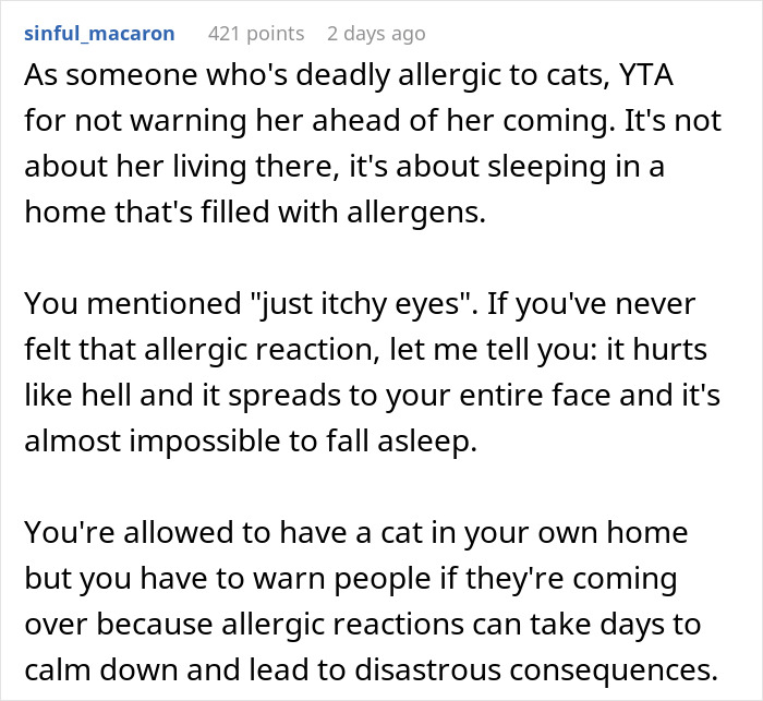 Person Gets Bashed By Cat-Allergic Ex-Roomie For Getting A Cat Before She Was Able To Gather The Rest Of Her Things