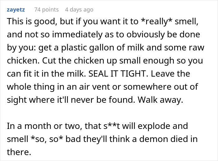 "I Got A Weird Feeling From Her": Family Lose Their $4,000 Airbnb Because Of Shady Owners, Plant Their Revenge Before Leaving "I Got A Weird Feeling From Her": Family Lose Their $4,000 Airbnb Because Of Shady Owners, Plant Their Revenge Before Leaving