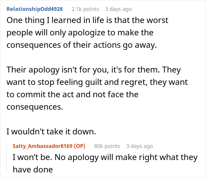 Woman Gets Revenge On Her School Bullies: “I Made It So They Won’t Ever Get A Job In Their Chosen Degree” Woman Gets Revenge On Her School Bullies: “I Made It So They Won’t Ever Get A Job In Their Chosen Degree”