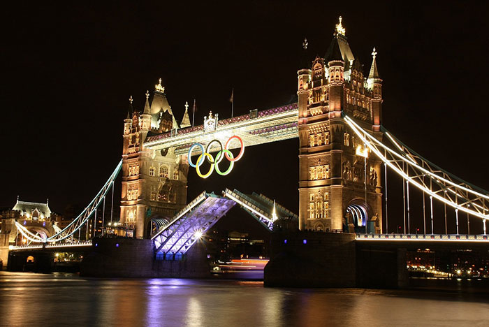Olympic rings at the bridge