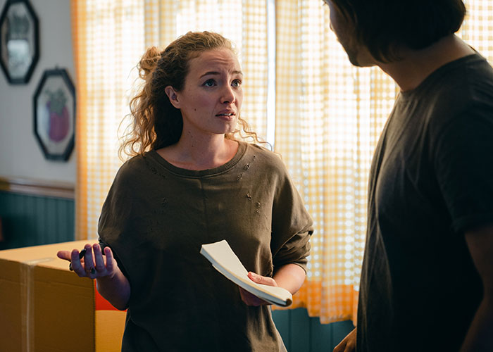 Mom 'Kidnaps' Her Own Child To Prove To Her Husband How Incompetent And Lazy He Is Mom 'Kidnaps' Her Own Child To Prove To Her Husband How Incompetent And Lazy He Is