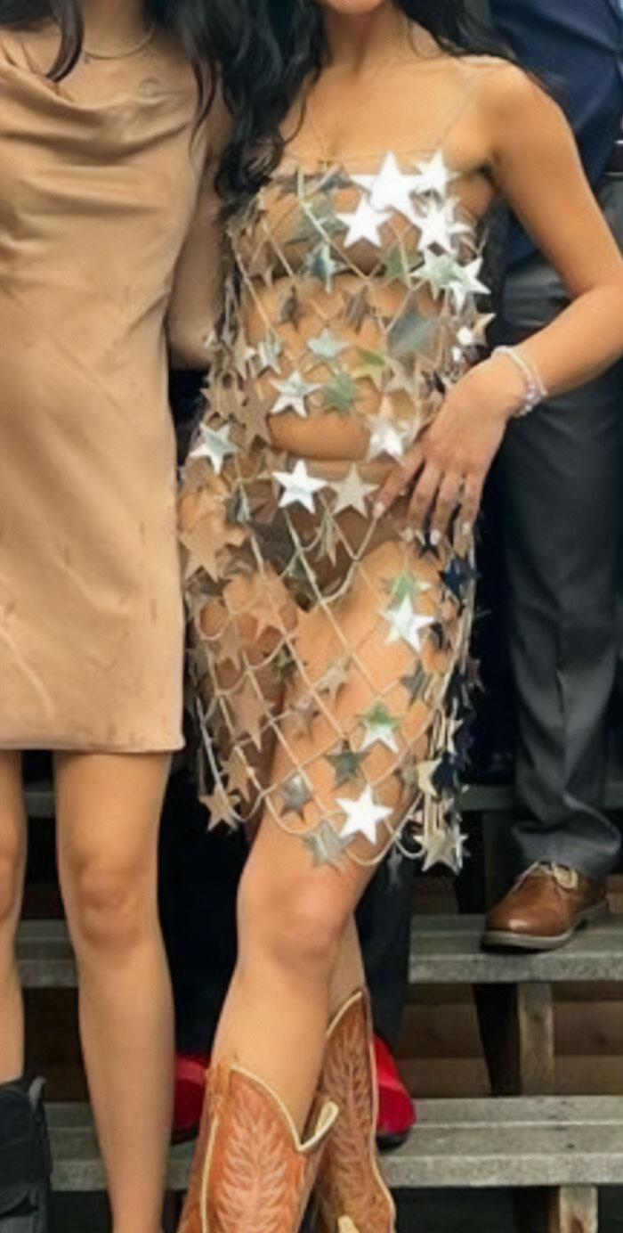 Some Girl From My College Wore This To Formal