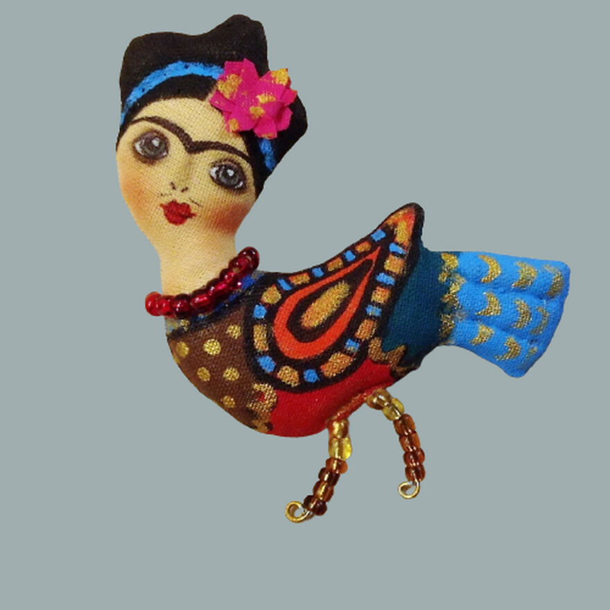 Frida Brooch Bird ... Gorgeous Frida Kahlo ! Frida Brooch Bird ... Gorgeous Frida Kahlo !