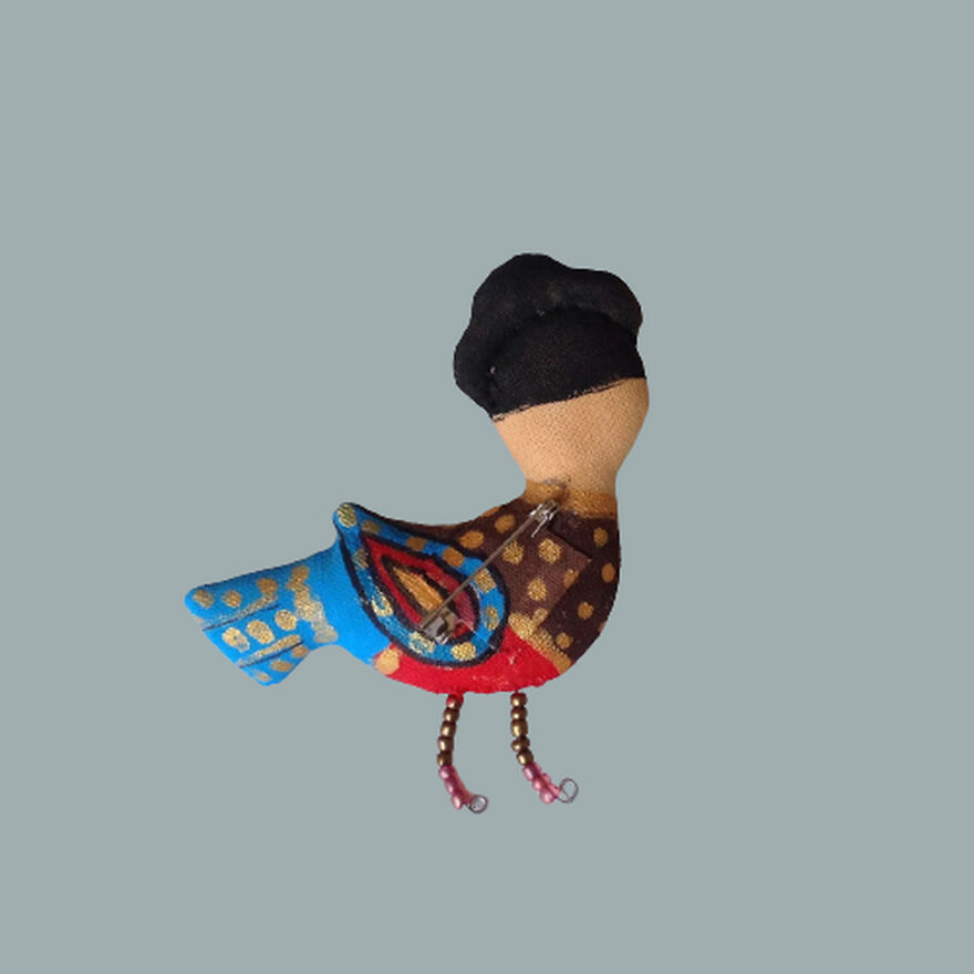 Frida Brooch Bird ... Gorgeous Frida Kahlo ! Frida Brooch Bird ... Gorgeous Frida Kahlo !