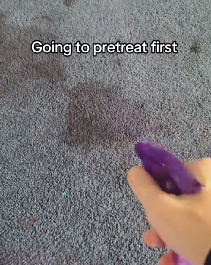 Mom Shows The Transformation Of Her Daughter’s Room Before And After Cleaning, A Lot Of People Are Not Happy About It Mom Shows The Transformation Of Her Daughter’s Room Before And After Cleaning, A Lot Of People Are Not Happy About It