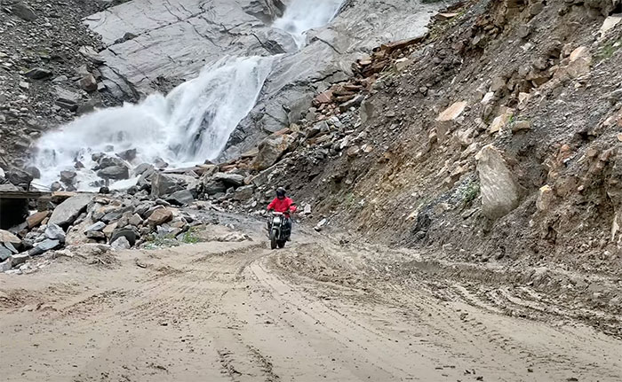 Picture of man driving on Pokhara to Jomsom to Muktinath road in Nepal