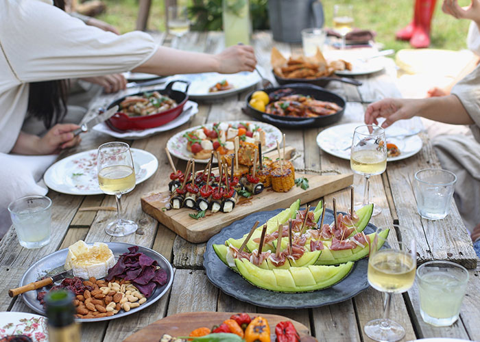 “This Situation Is Driving Me Crazy”: Mom Vents Online About The Unfair Way She And Her Toddler Were Treated At Her Sister’s Home, Receives Backlash Instead “This Situation Is Driving Me Crazy”: Mom Vents Online About The Unfair Way She And Her Toddler Were Treated At Her Sister’s Home, Receives Backlash Instead