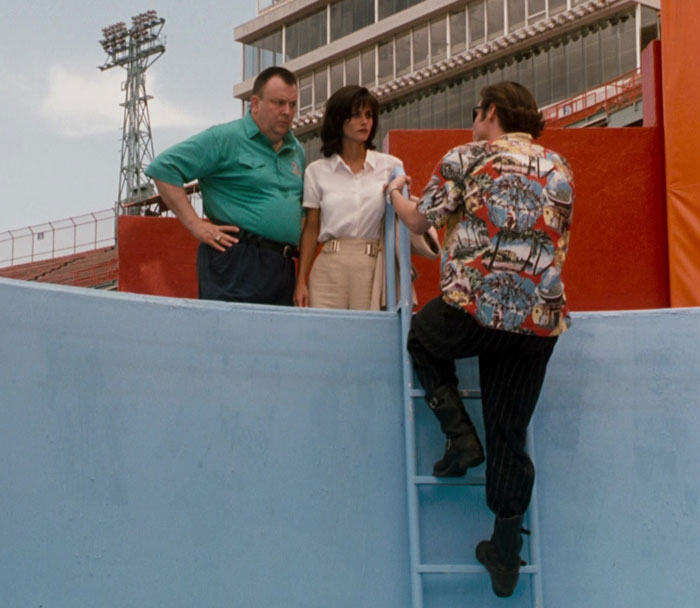 Scene from "Ace Ventura: Pet Detective" movie