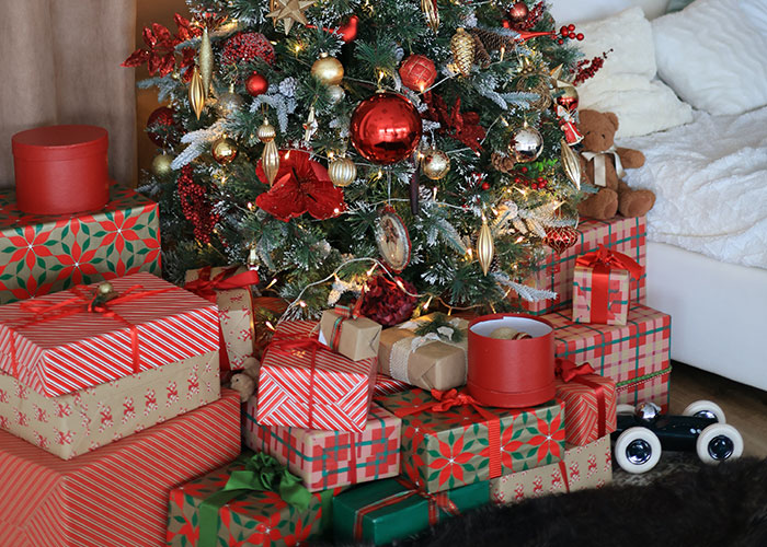 Drama Erupts In Store Parking Lot After Entitled Karen Decides She Wants Man’s Newly Purchased Grill Drama Erupts In Store Parking Lot After Entitled Karen Decides She Wants Man’s Newly Purchased Grill