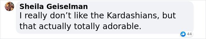 44-Year-Old Kourtney Kardashian Announces Her Pregnancy At Blink-182 Concert And Shows Off Her Baby Bump 44-Year-Old Kourtney Kardashian Announces Her Pregnancy At Blink-182 Concert And Shows Off Her Baby Bump