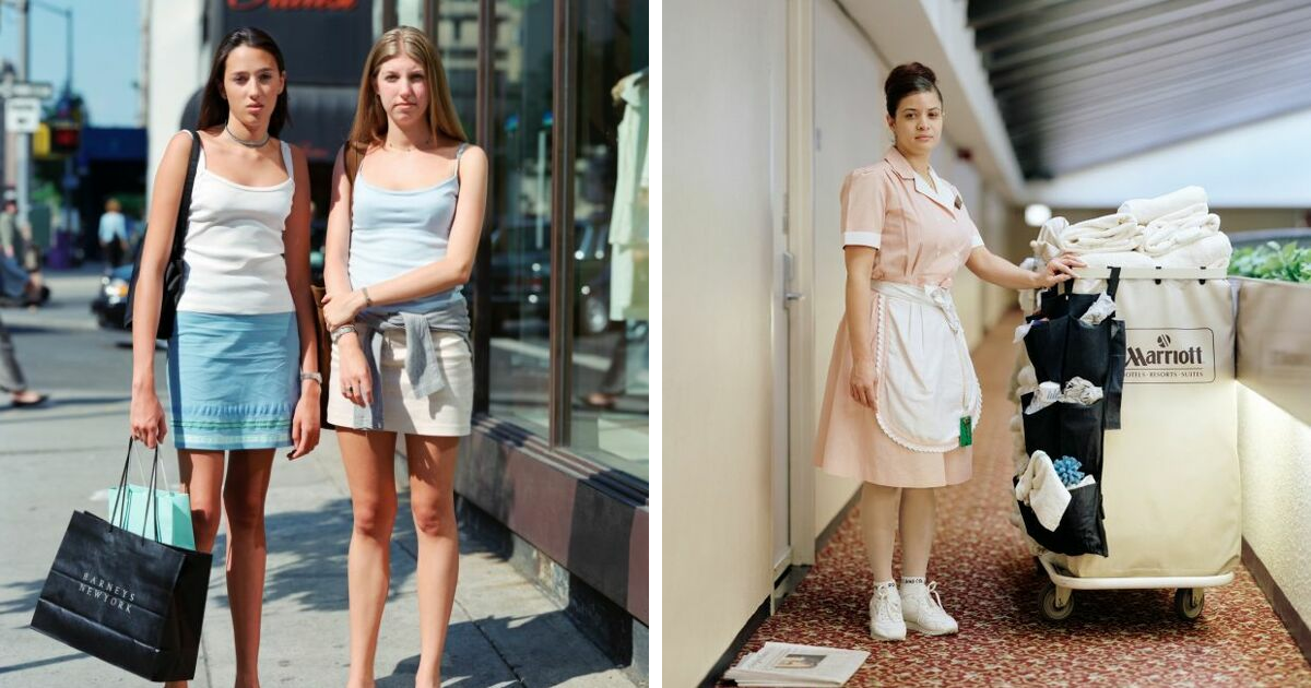 This Photographer Took Pictures Of New Yorkers In The 2000s That Are Split Up Into Two Categories, Shoppers And Workers (46 Pics) - Vimarsana News