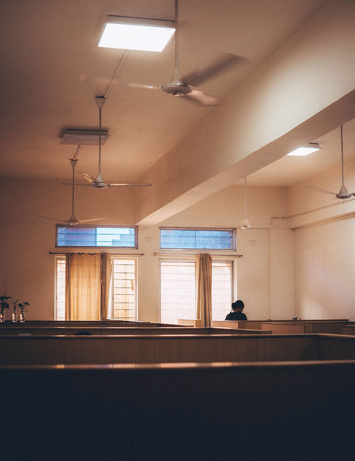 Receptionist Acts As If She’s The Office Police, Employees Start A Trolling Campaign To Get Back At Her Receptionist Acts As If She’s The Office Police, Employees Start A Trolling Campaign To Get Back At Her