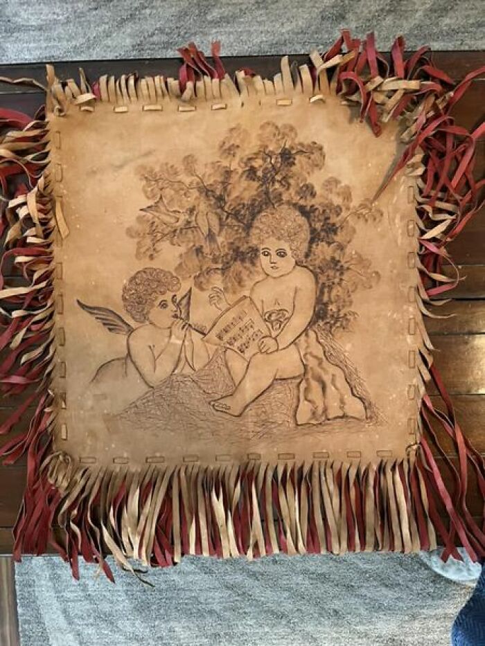 Weird-Secondhand-Finds-Pictures