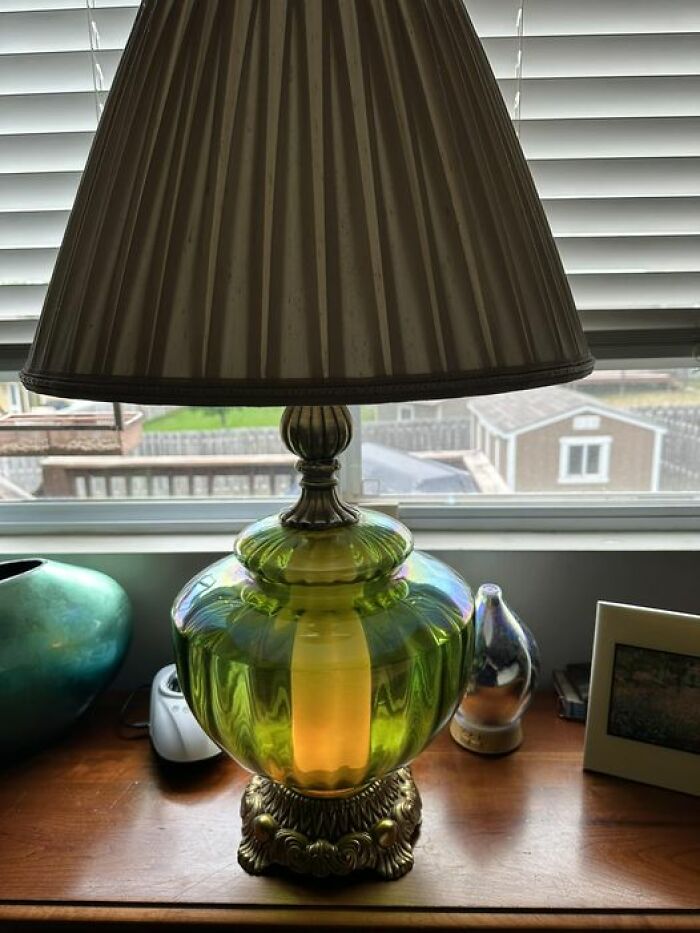 Weird-Secondhand-Finds-Pictures