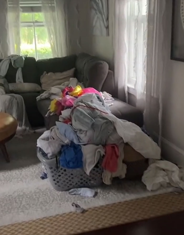 "My Husband Made A Comment That I Do Nothing Around The House. So For Two Days, I Really Did Nothing" "My Husband Made A Comment That I Do Nothing Around The House. So For Two Days, I Really Did Nothing"