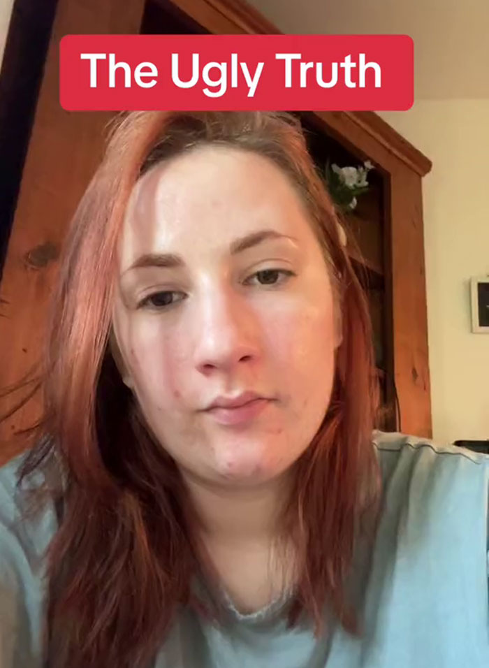 Server Reveals “Everything You Wish You Didn’t Know About Restaurants” Server Reveals “Everything You Wish You Didn’t Know About Restaurants”