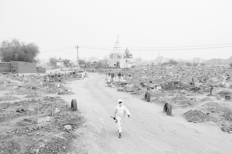 Dancing With The Dead: A Journey Back In Time With The Sufis Of Sudan
