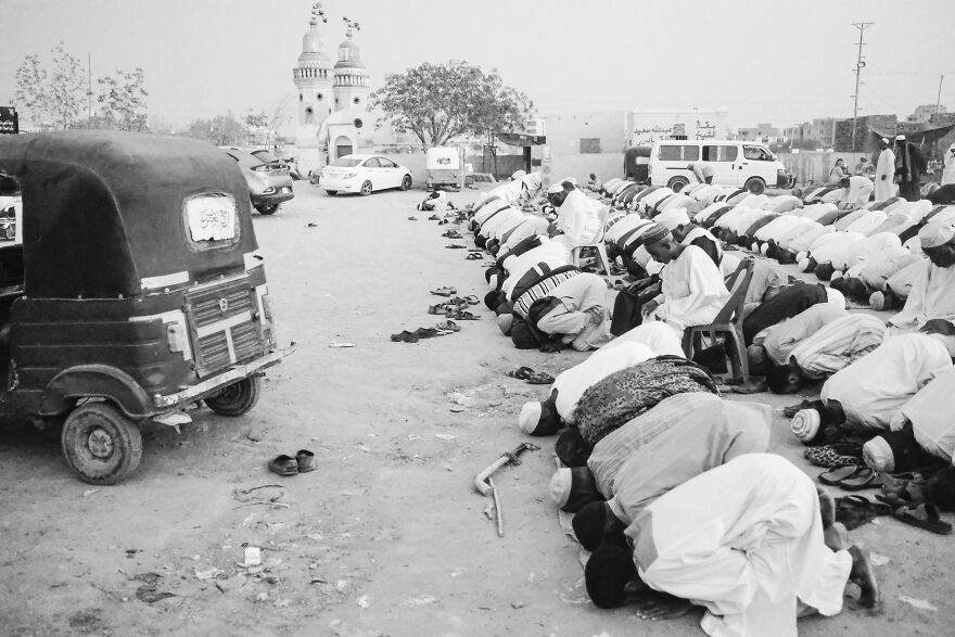 Dancing With The Dead: A Journey Back In Time With The Sufis Of Sudan
