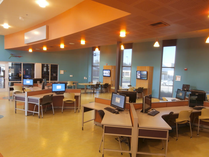 “This Is Going To End Poorly”: CEO Creates No Overtime Policy, It Fails Once Bosses Go On Vacation “This Is Going To End Poorly”: CEO Creates No Overtime Policy, It Fails Once Bosses Go On Vacation