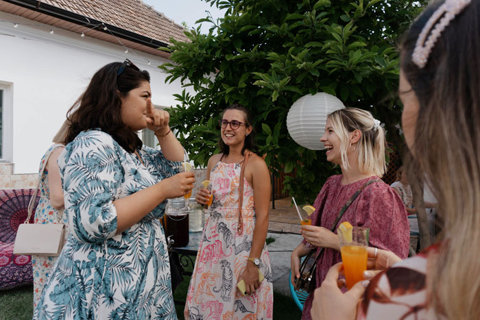 Sister Tries To Steal Woman’s Baby Shower Thunder, Gets Politely Told To Shut It