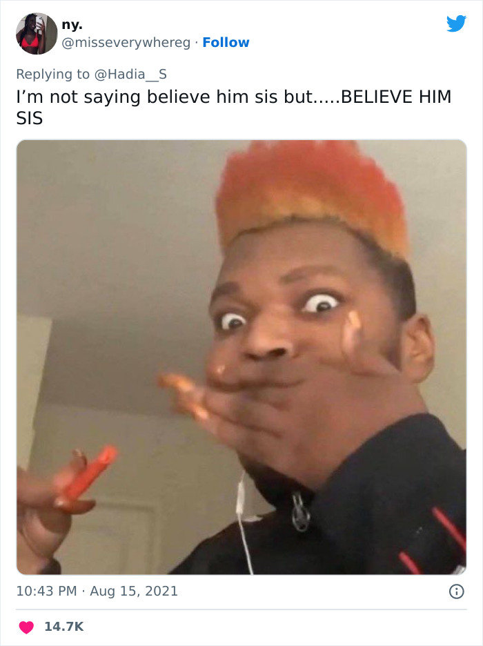 Woman Praises Guy For Giving Her A Note Saying Her Date Is A Red Flag After Listening To Their Convo Woman Praises Guy For Giving Her A Note Saying Her Date Is A Red Flag After Listening To Their Convo