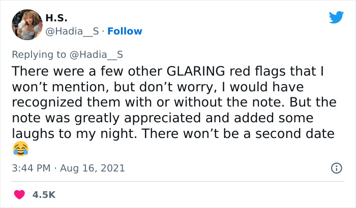 Woman Praises Guy For Giving Her A Note Saying Her Date Is A Red Flag After Listening To Their Convo