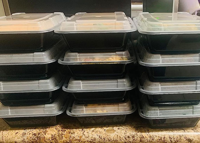 People Are Loving This Chef For Treating Customers’ Ridiculous Requests With Perfect Pettiness